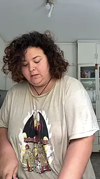 valentinny online show from November 16, 4:45 pm