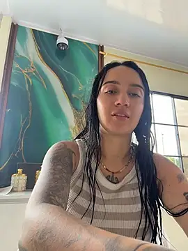 EmmyEvans1 online show from June 29, 7:03 pm