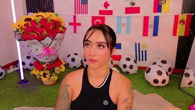 EmmyEvans1 online show from July 12, 7:38 pm