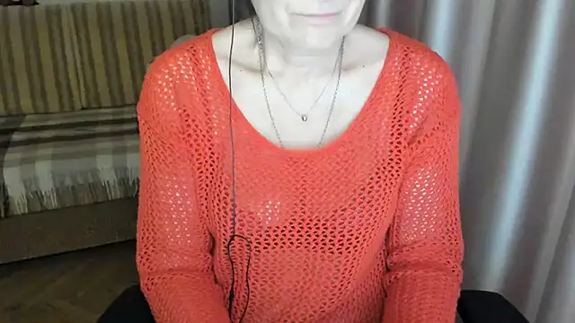 lauraoven online show from March 5, 2:45 pm