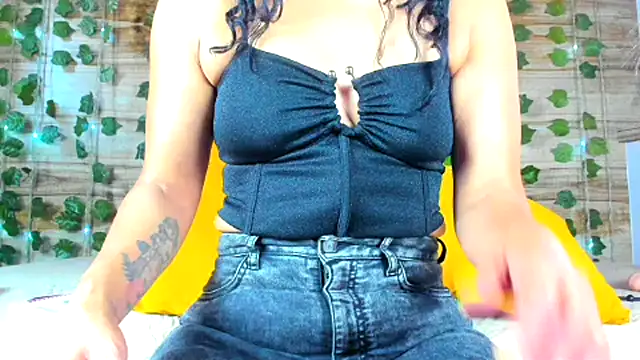 alyssia ocean online show from February 15, 12:22 pm