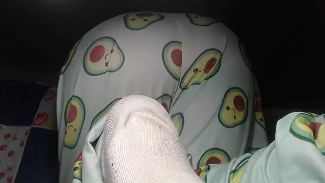 prettyangelsquirt online show from December 4, 8:28 pm