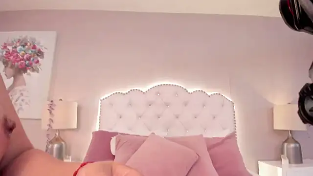 Sofiia W26 online show from March 2, 6:16 am