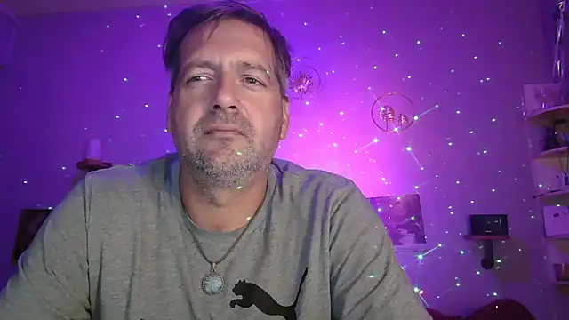 matrikes1 online show from October 6, 6:05 pm