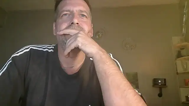 matrikes1 online show from May 11, 4:04 pm