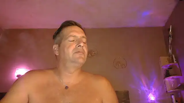 matrikes1 online show from July 22, 9:06 pm