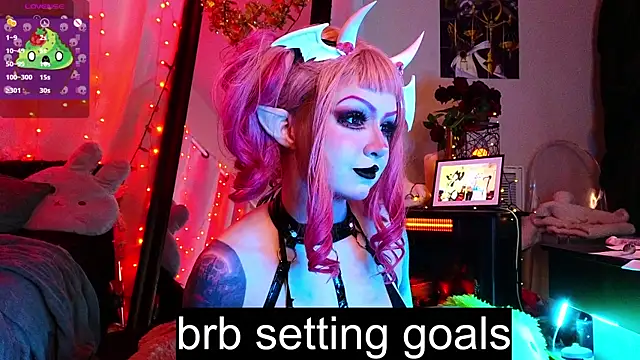 Ivey and James online show from January 11, 10:29 pm