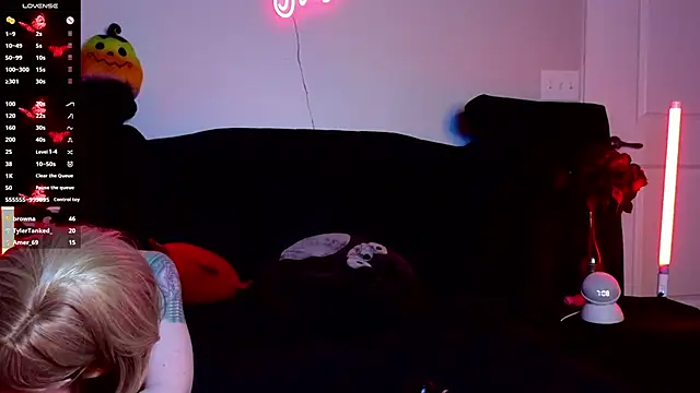 Ivey and James online show from March 12, 12:10 am