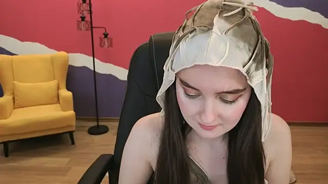 Snapshot of CloudGrace chatting on September 21, 6:20 pm CloudGrace online show from September 21, 6:20 pm