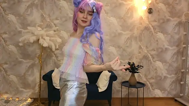 Snapshot of CloudGrace chatting on September 22, 6:21 pm CloudGrace online show from September 22, 6:21 pm