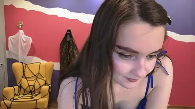 Snapshot of CloudGrace chatting on November 6, 3:18 am CloudGrace online show from November 6, 3:18 am