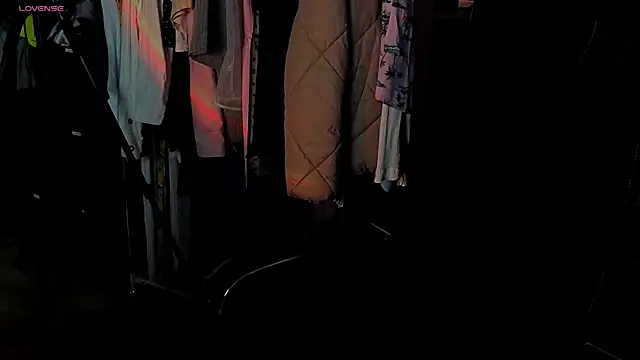 EMMA  CONNOR online show from October 12, 12:09 am