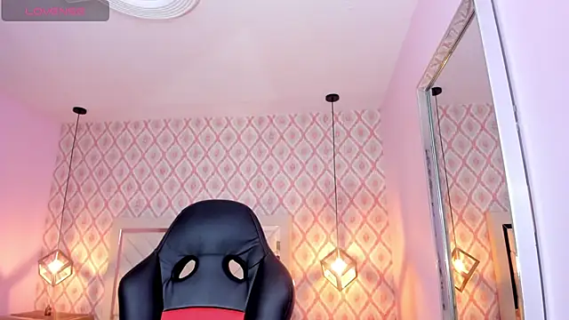 clarisKlein online show from July 7, 12:20 pm