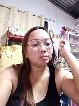 asianwet4u online show from February 2, 2:45 pm