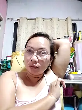 asianwet4u online show from February 4, 1:27 pm
