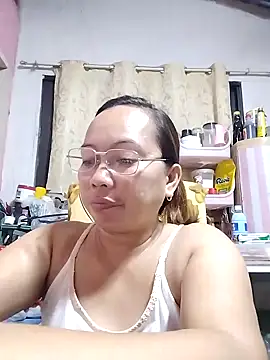 asianwet4u online show from February 11, 1:20 pm