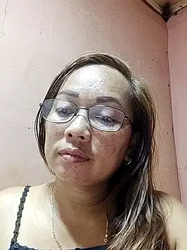 asianwet4u online show from September 21, 5:31 am