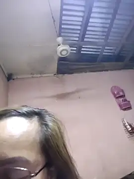 asianwet4u online show from November 11, 12:27 pm