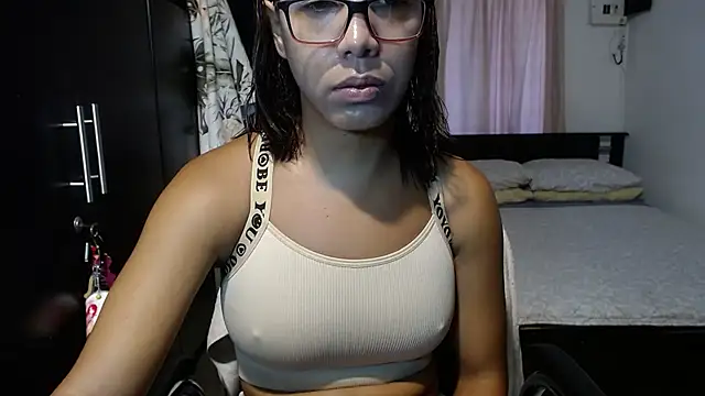 Snapshot of sensual_nataliee chatting on January 24, 2:41 pm sensual nataliee online show from January 24, 2:41 pm