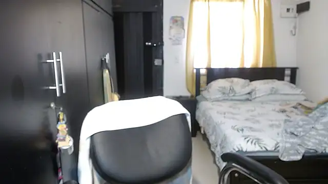 Snapshot of sensual_nataliee chatting on February 10, 5:09 pm sensual nataliee online show from February 10, 5:09 pm