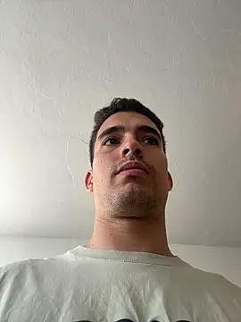 tanner hard  online show from April 20, 9:49 pm