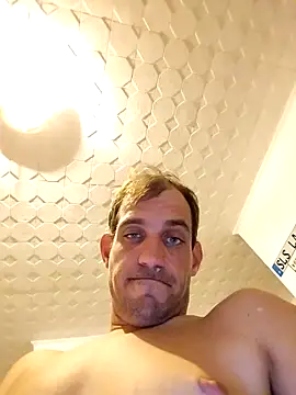 Codymc89 online show from September 19, 6:41 pm