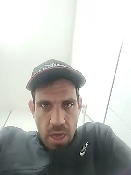 Codymc89 online show from September 28, 12:43 pm