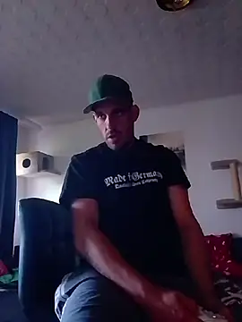 Codymc89 online show from July 20, 10:39 am