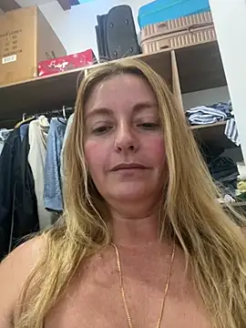 moniquerainx online show from June 19, 11:19 pm