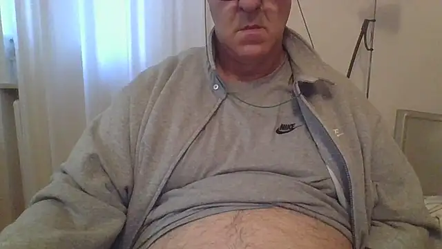 ANONIMO7735 online show from March 6, 6:08 am