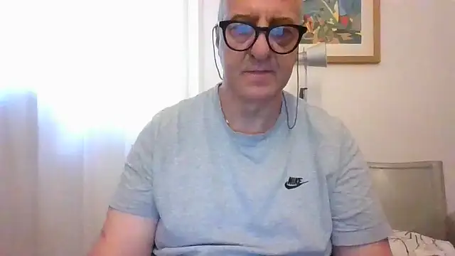 ANONIMO7735 online show from June 6, 4:23 pm