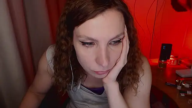 Snapshot of JohansonKatie chatting on January 15, 1:31 pm JohansonKatie online show from January 15, 1:31 pm