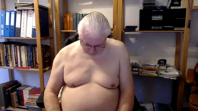 SchwanzhureXXL online show from February 3, 7:18 am