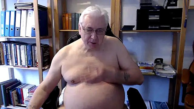 SchwanzhureXXL online show from February 14, 9:56 am