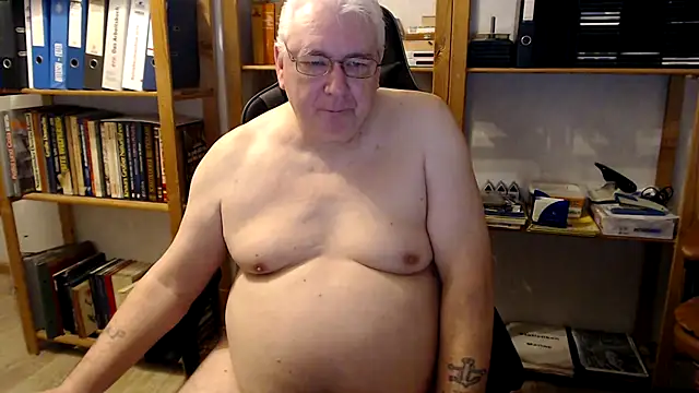 SchwanzhureXXL online show from October 27, 5:33 am