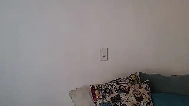 Snapshot of ninaa_fox chatting on July 16, 4:24 pm ninaa fox online show from July 16, 4:24 pm