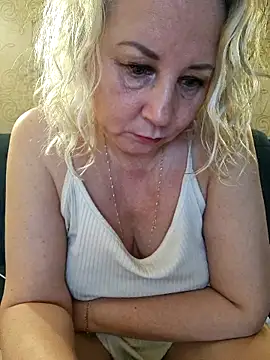 Snapshot of Janahotty chatting on March 15, 11:22 pm Janahotty online show from March 15, 11:22 pm