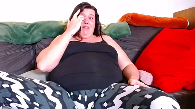 melody mccoy online show from January 14, 1:36 am