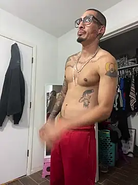 Prettyboiflaco online show from January 21, 7:37 am