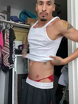 Prettyboiflaco online show from February 15, 12:04 am