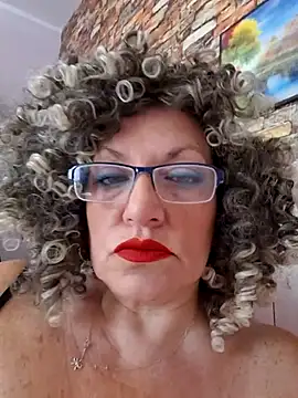 Hot Azaleea online show from July 5, 5:14 am