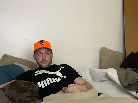 Snapshot of ttipat36 chatting on February 21, 11:11 am ttipat36 online show from February 21, 11:11 am