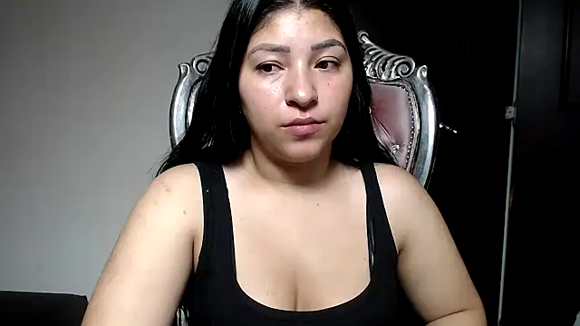 holly20a online show from January 10, 9:02 am