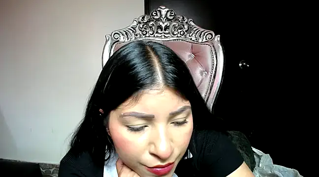 holly20a online show from February 3, 2:02 pm