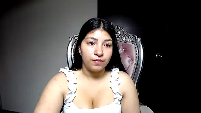 holly20a online show from February 24, 9:53 am