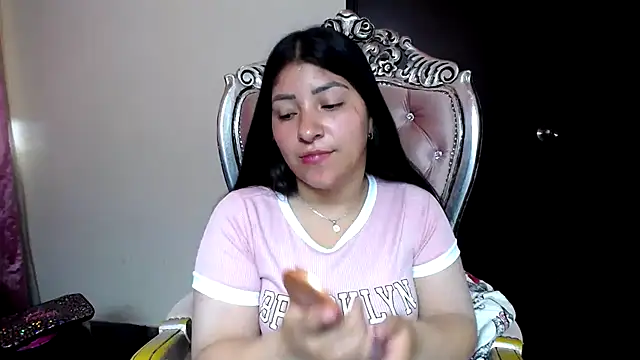 holly20a online show from March 21, 1:12 pm