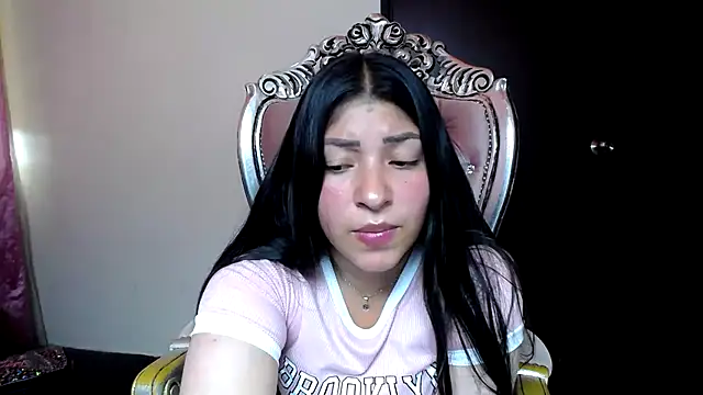 holly20a online show from March 21, 4:18 pm