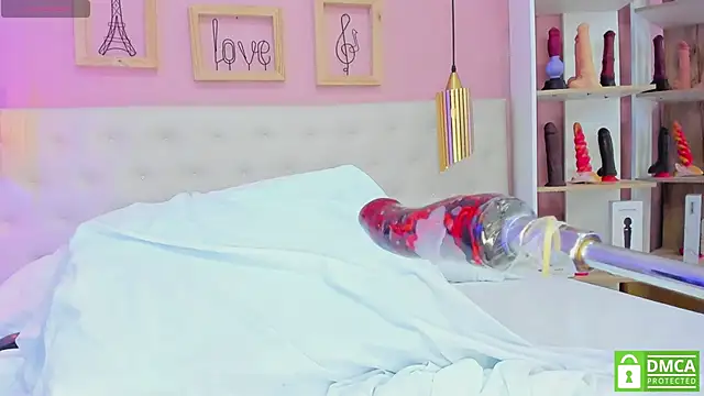 Snapshot of leylla_ chatting on March 6, 8:16 pm leylla online show from March 6, 8:16 pm