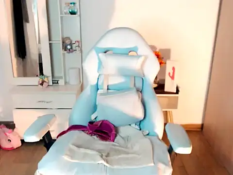 BOREAL MOON online show from September 27, 3:11 am