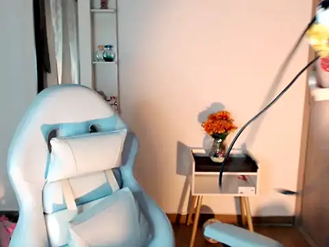 BOREAL MOON online show from September 28, 12:49 am